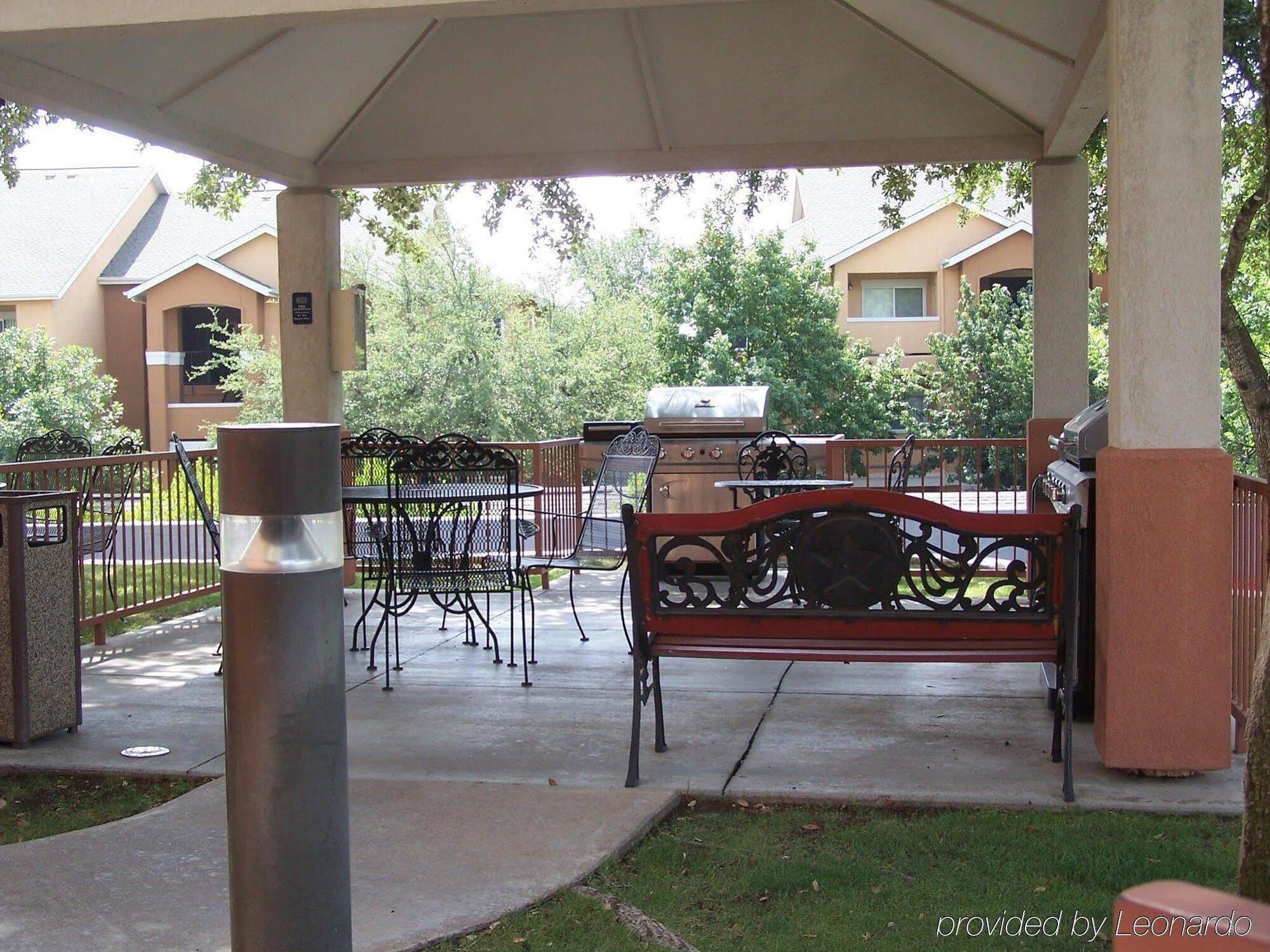 Sonesta Simply Suites Austin The Domain Area Exterior foto